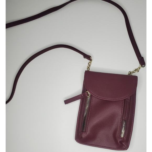 Time And Tru Clutch Wallet/Wrist cross body bangle handle Party purse color wine - Picture 5 of 5